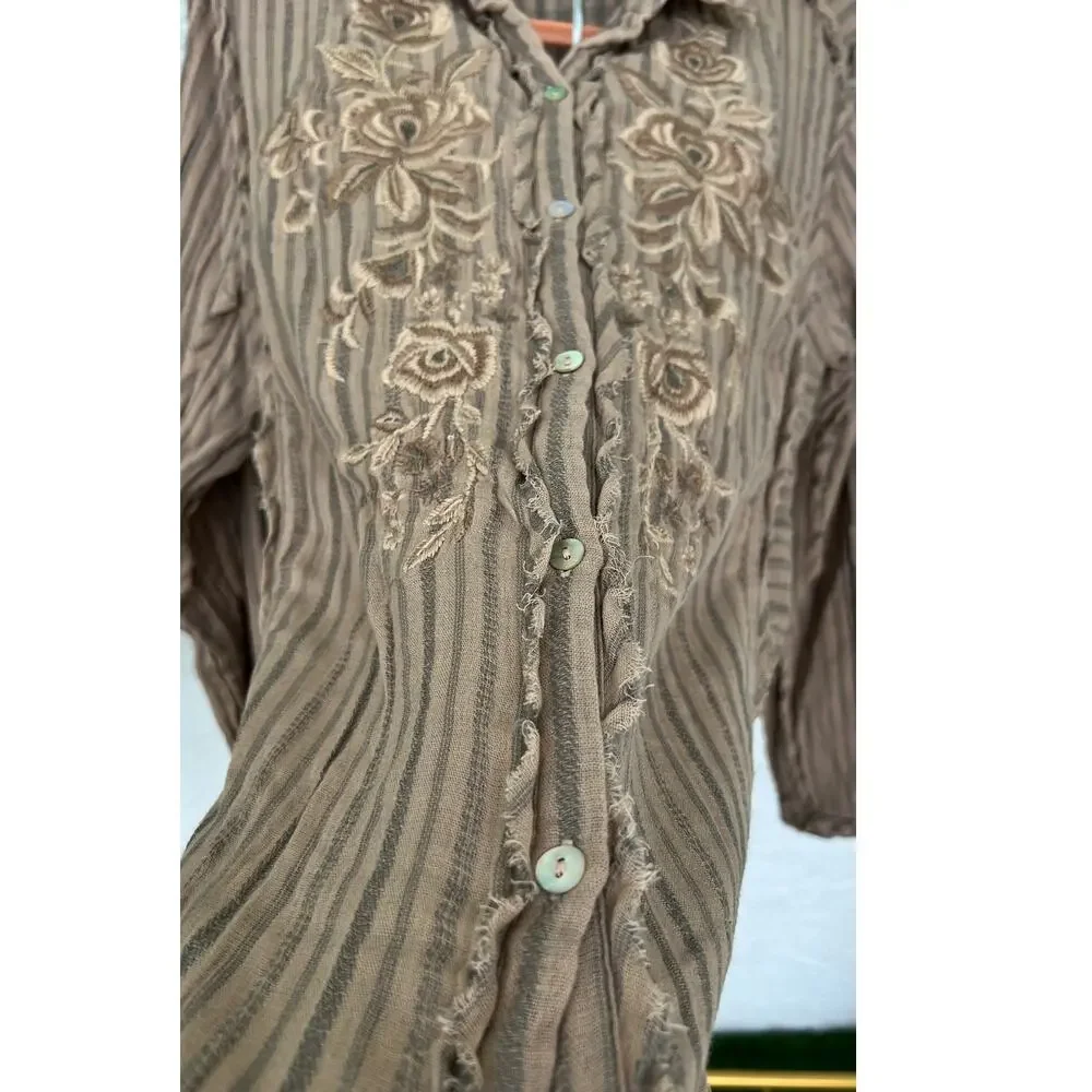 NWT Anthropologie Kyla Seo Myra Shirt - Size Small - Picture 9 of 12